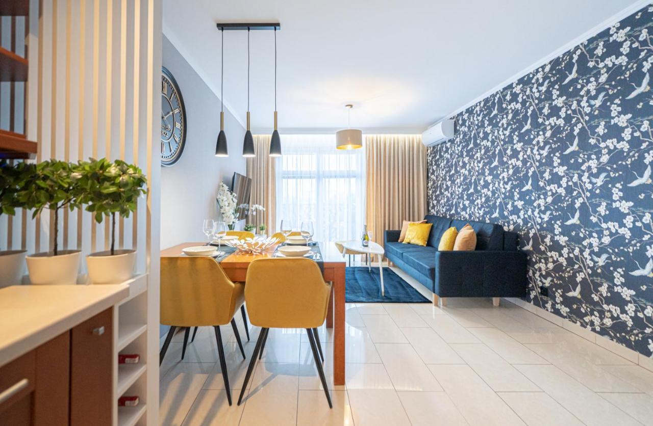 Apartament 55M2 - Darmowy Garaz - Klimatyzacja - Centrum - 24Na7 فروتسواف المظهر الخارجي الصورة