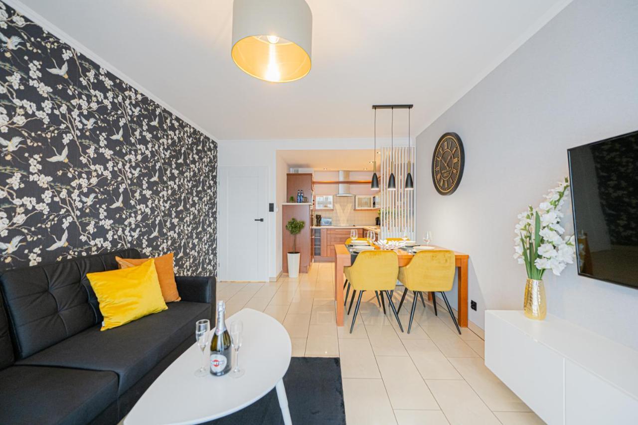 Apartament 55M2 - Darmowy Garaz - Klimatyzacja - Centrum - 24Na7 فروتسواف المظهر الخارجي الصورة